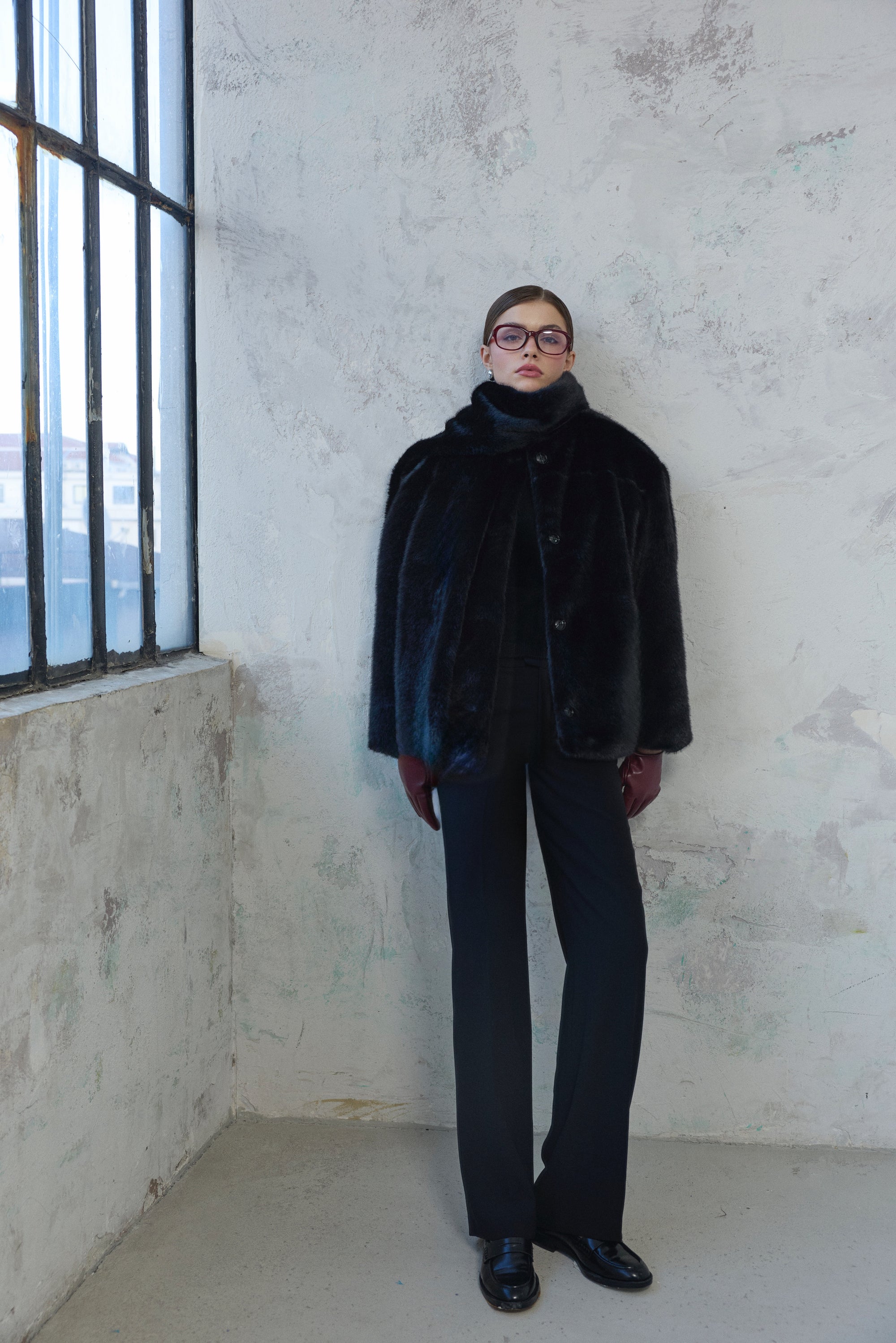 Sophia Şal Yaka Kürk Kaban- Siyah